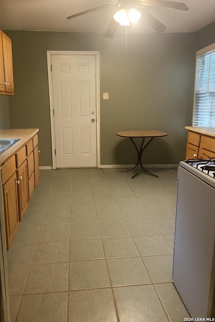 327 Hermitage, San Antonio, TX 78223
