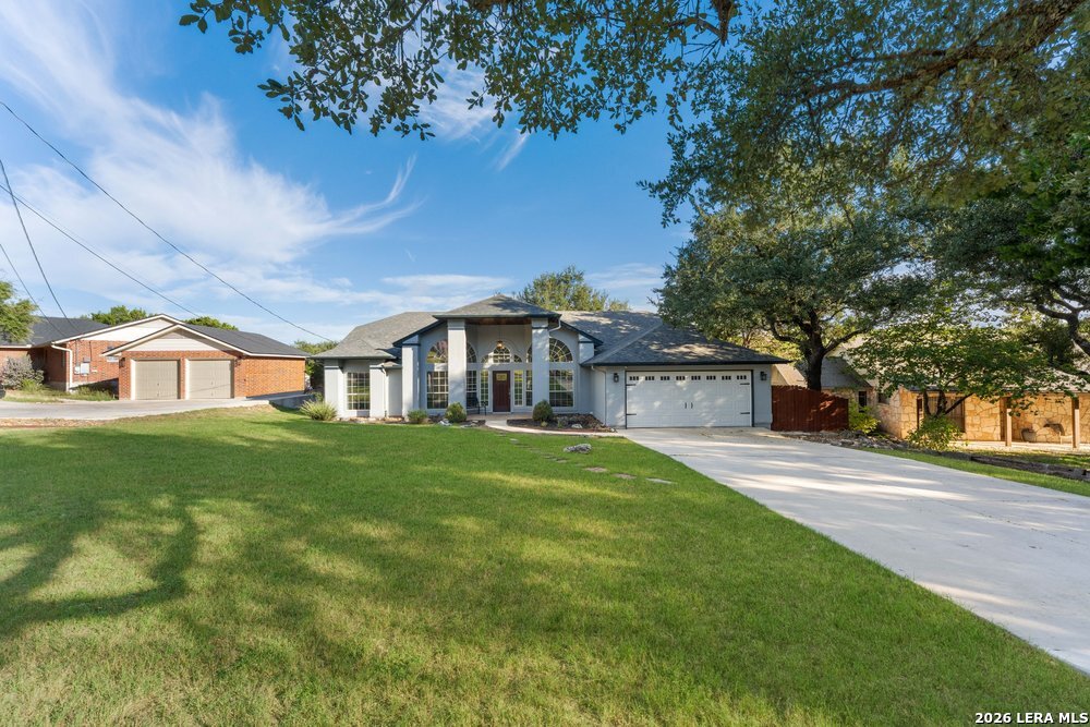 1122 Midnight Drive, San Antonio, TX 78260