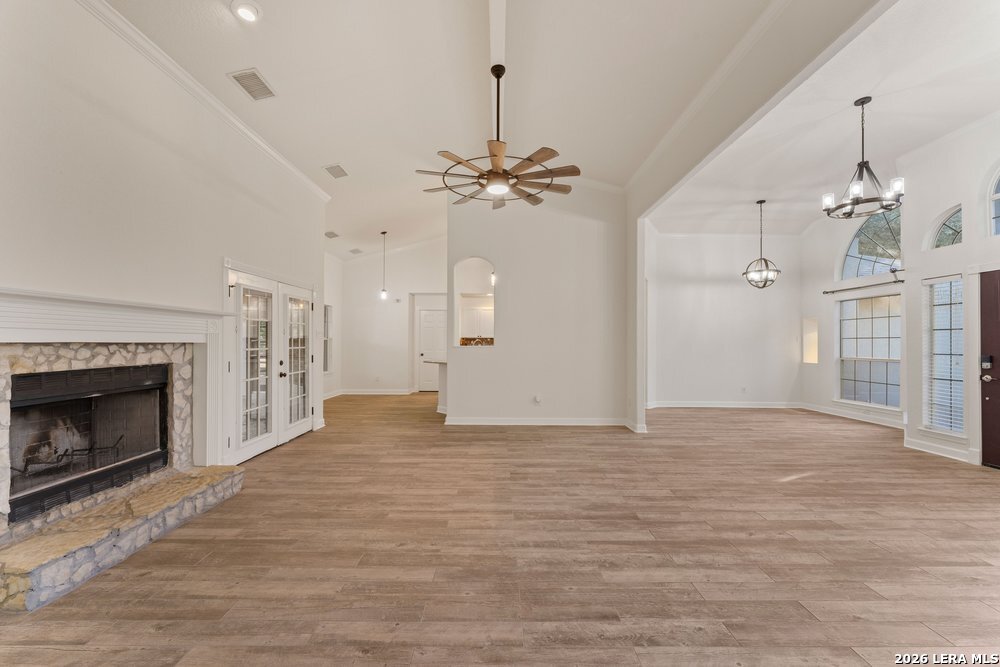 1122 Midnight Drive, San Antonio, TX 78260