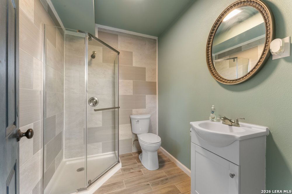 1122 Midnight Drive, San Antonio, TX 78260