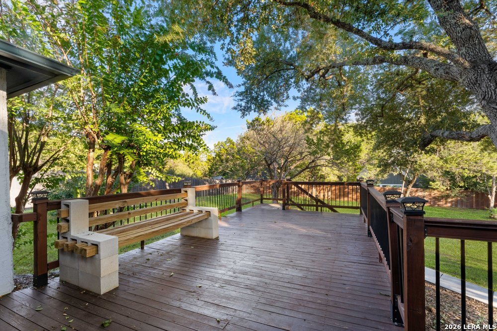 1122 Midnight Drive, San Antonio, TX 78260