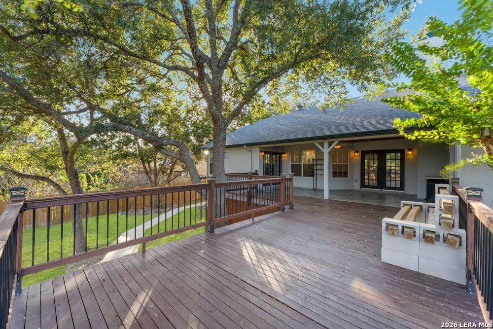 1122 Midnight Drive, San Antonio, TX 78260