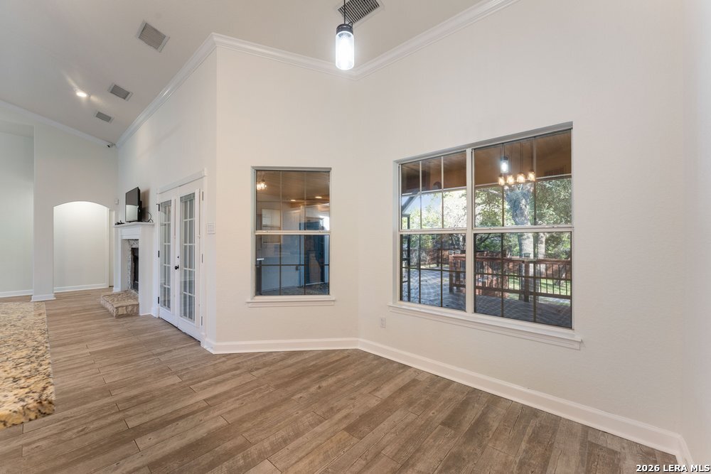 1122 Midnight Drive, San Antonio, TX 78260