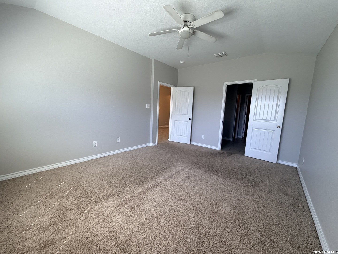 7022 Quantum Loop, San Antonio, TX 78252