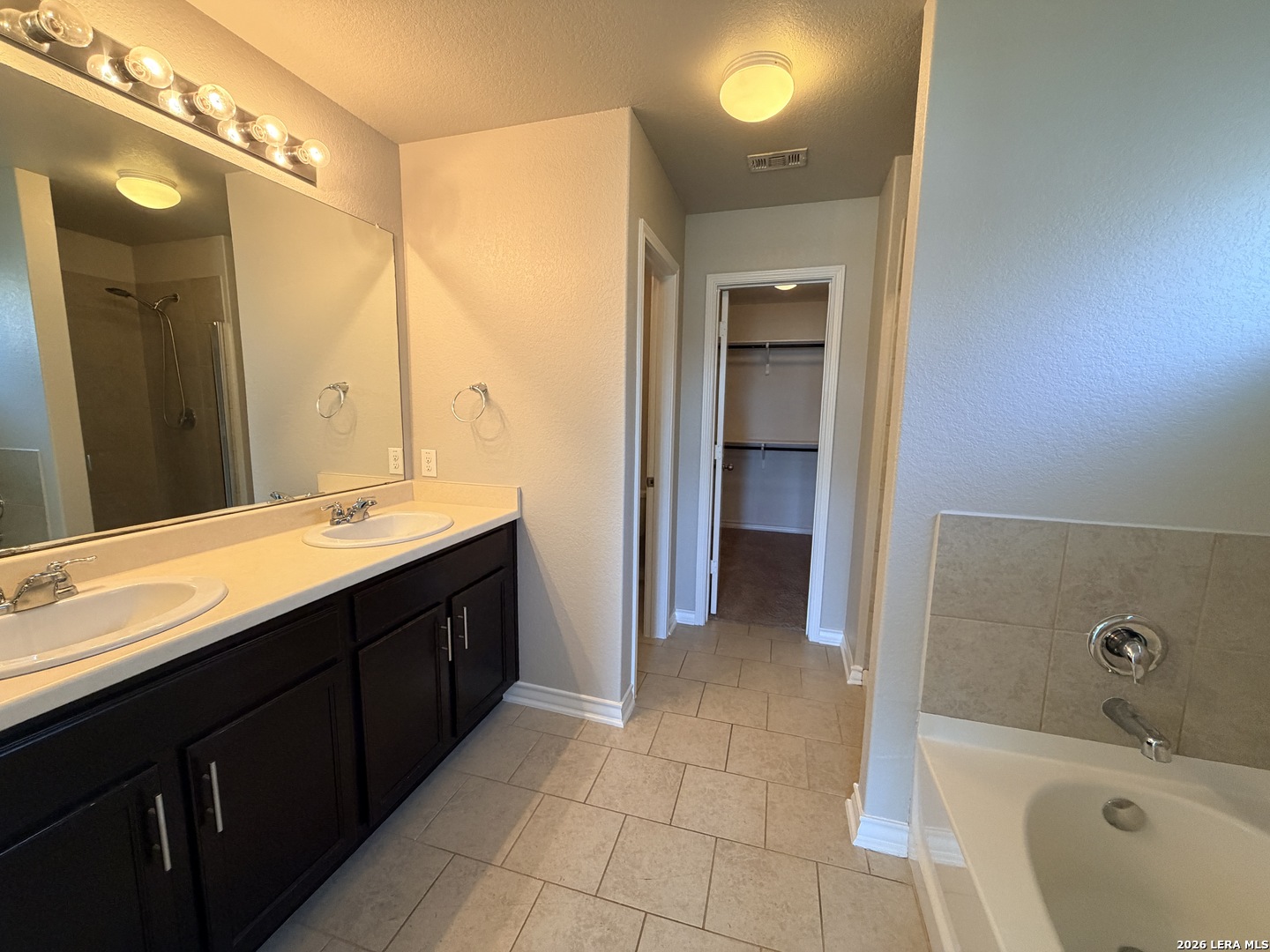 7022 Quantum Loop, San Antonio, TX 78252