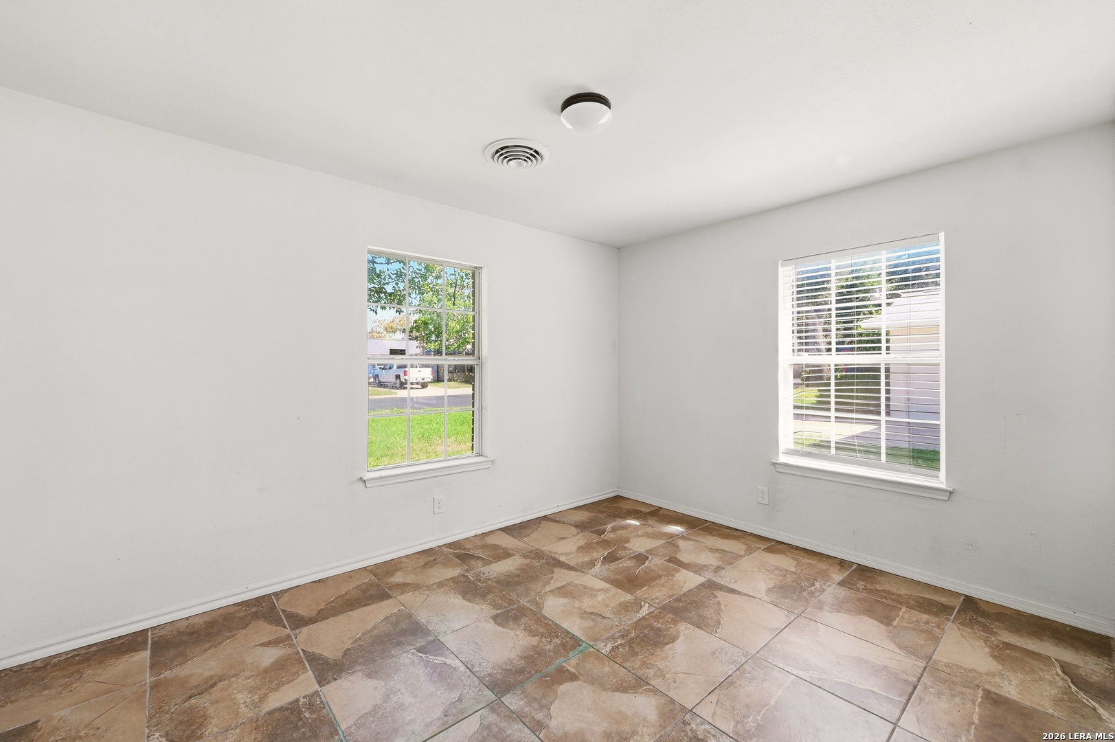 5046 Hershey, San Antonio, TX 78220