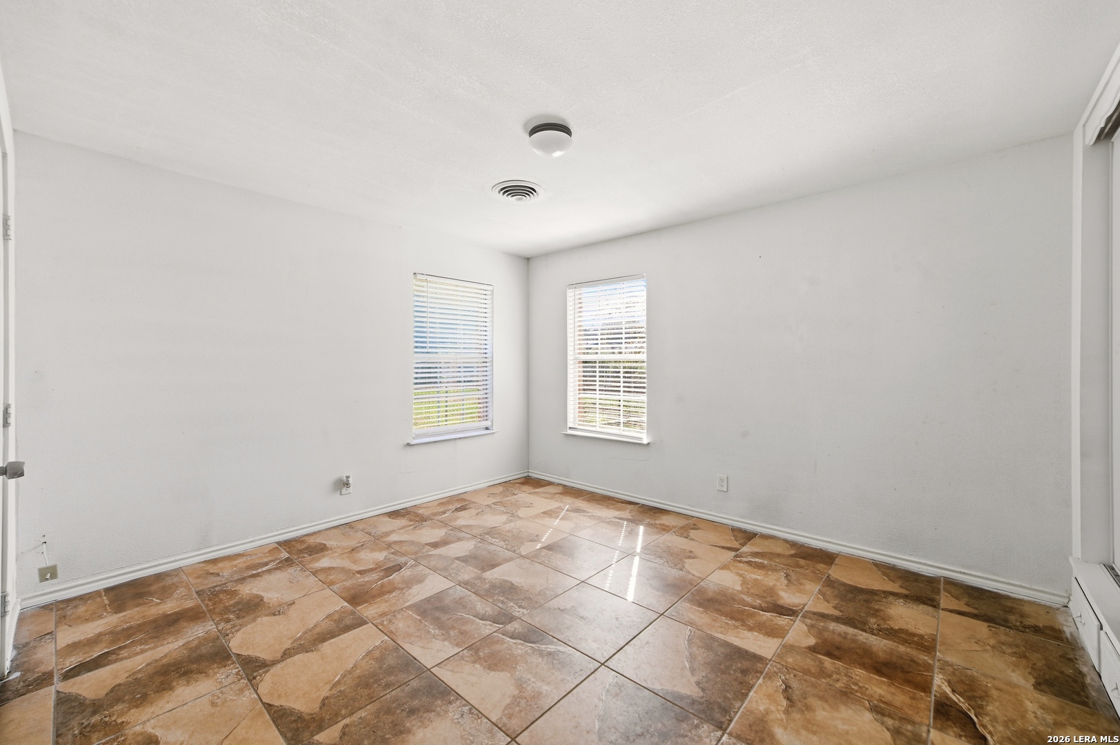 5046 Hershey, San Antonio, TX 78220