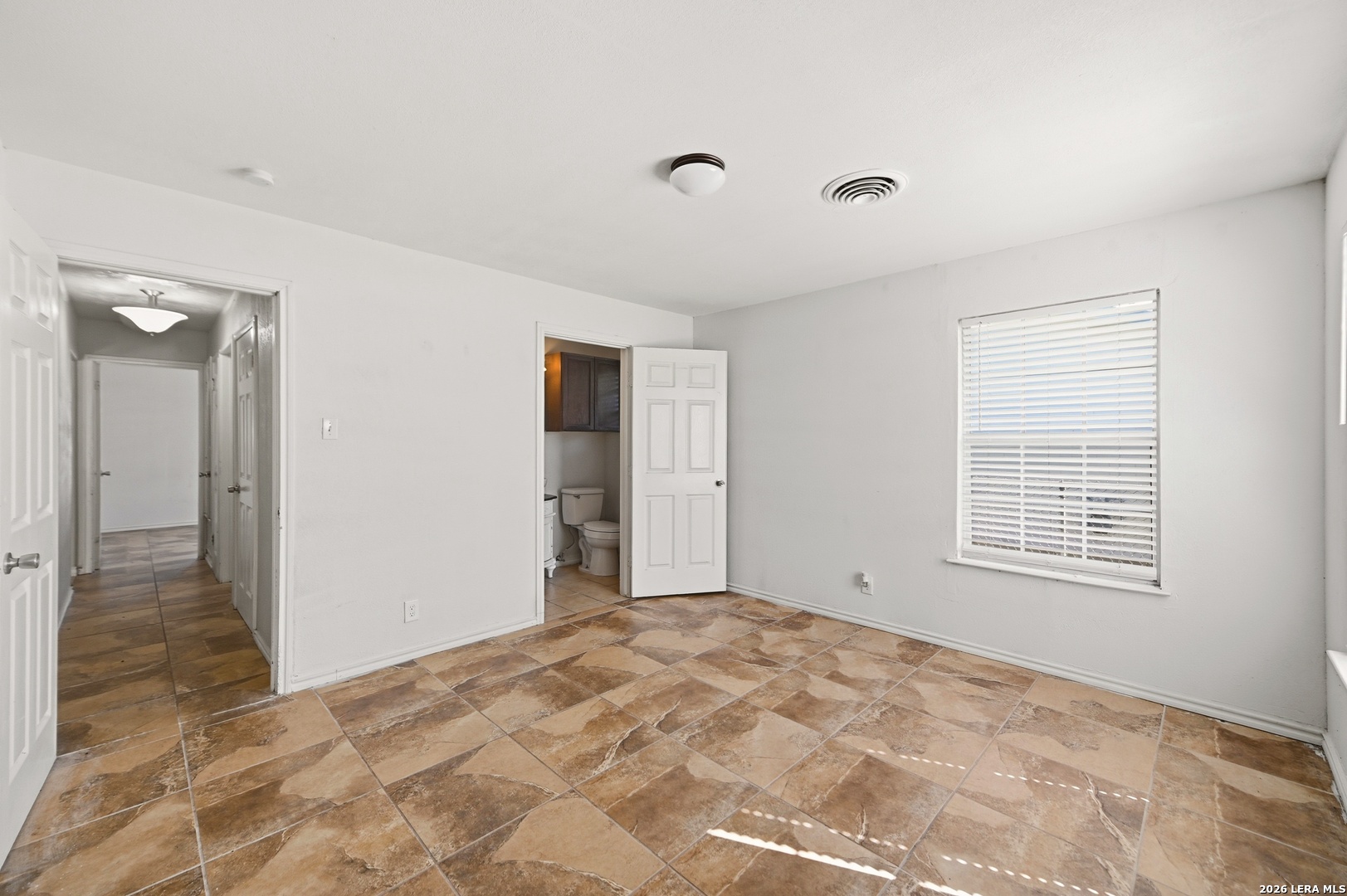 5046 Hershey, San Antonio, TX 78220