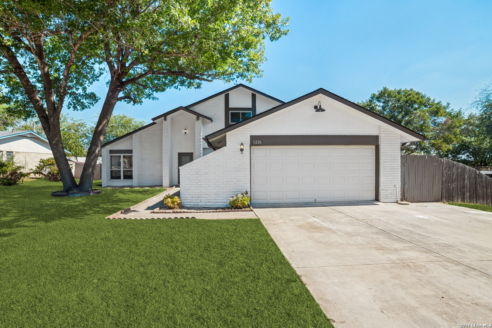 1226 HAYLOFT LN, San Antonio, TX 78245