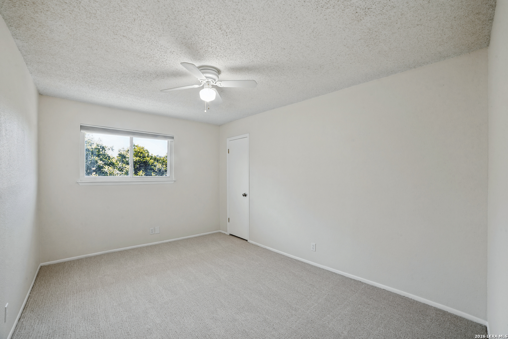 1226 HAYLOFT LN, San Antonio, TX 78245