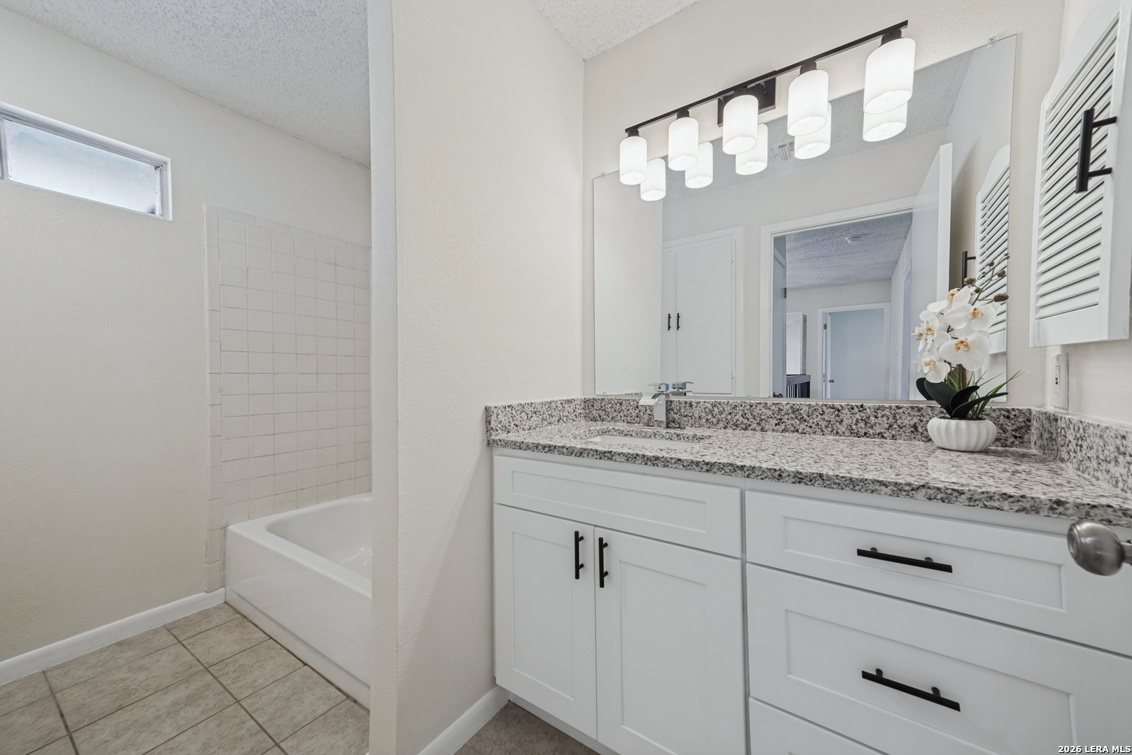 1226 HAYLOFT LN, San Antonio, TX 78245