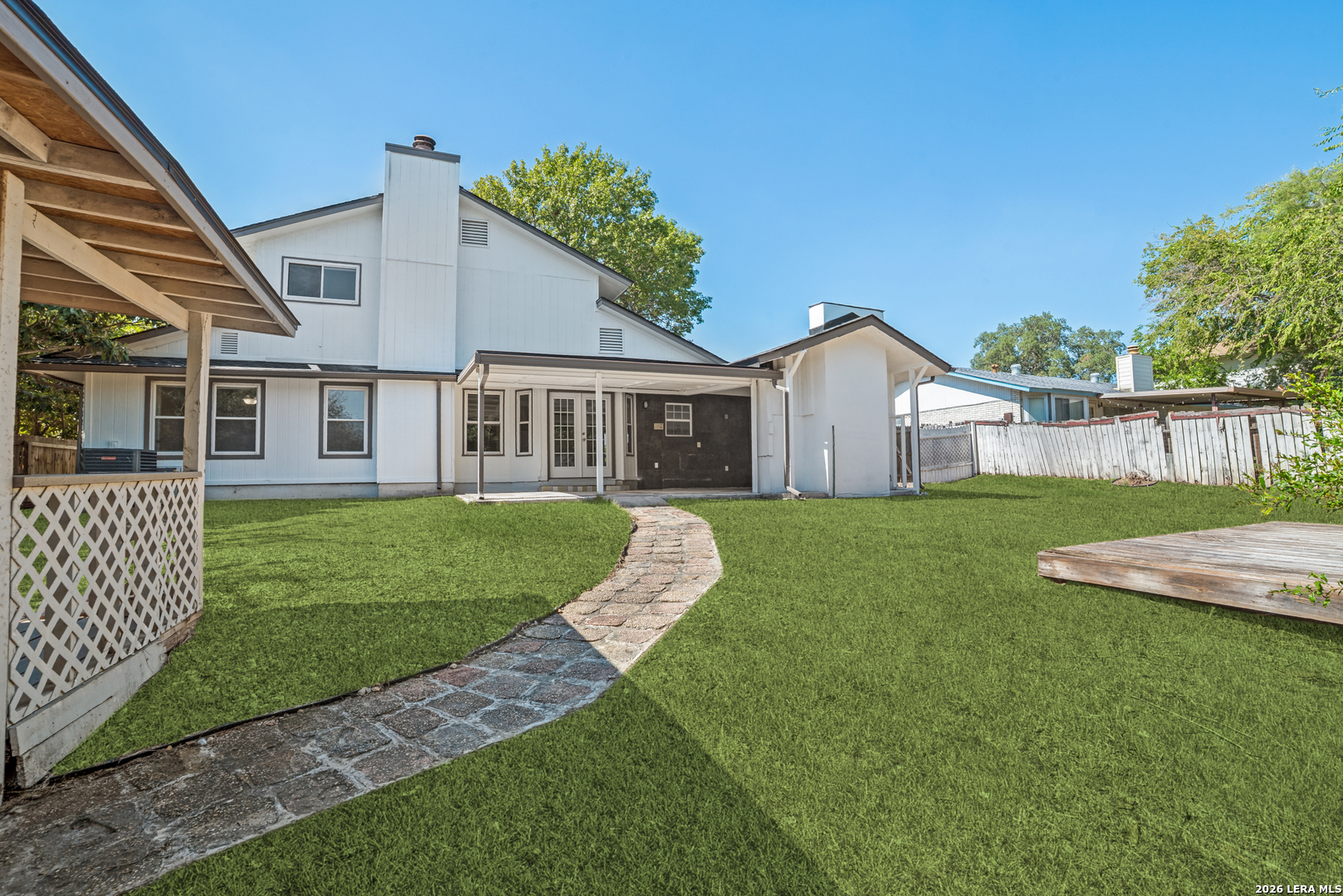 1226 HAYLOFT LN, San Antonio, TX 78245