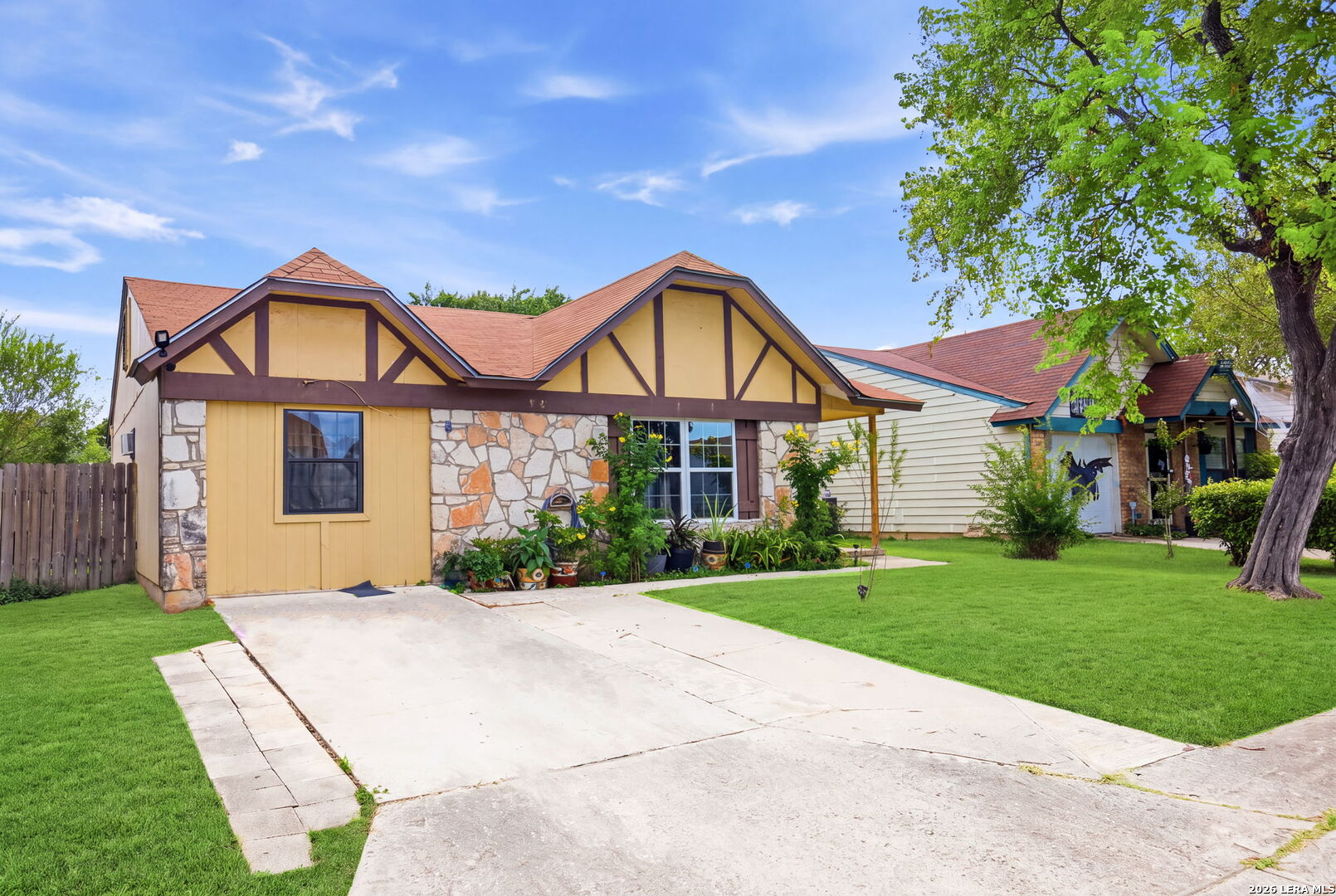 9762 Hidden Rock, San Antonio, TX 78250