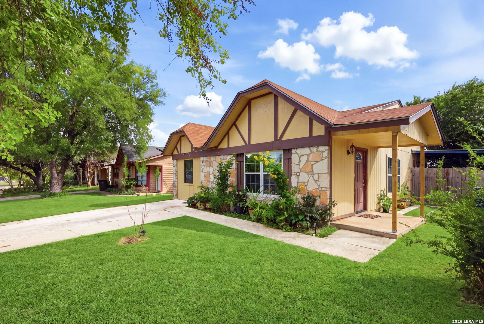 9762 Hidden Rock, San Antonio, TX 78250