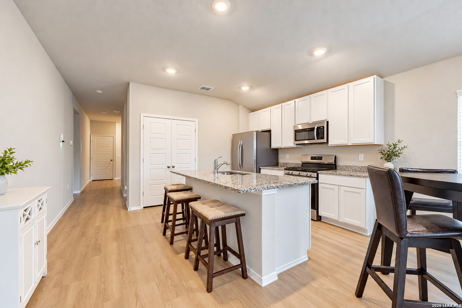 5611 COOPERS XING, San Antonio, TX 78222