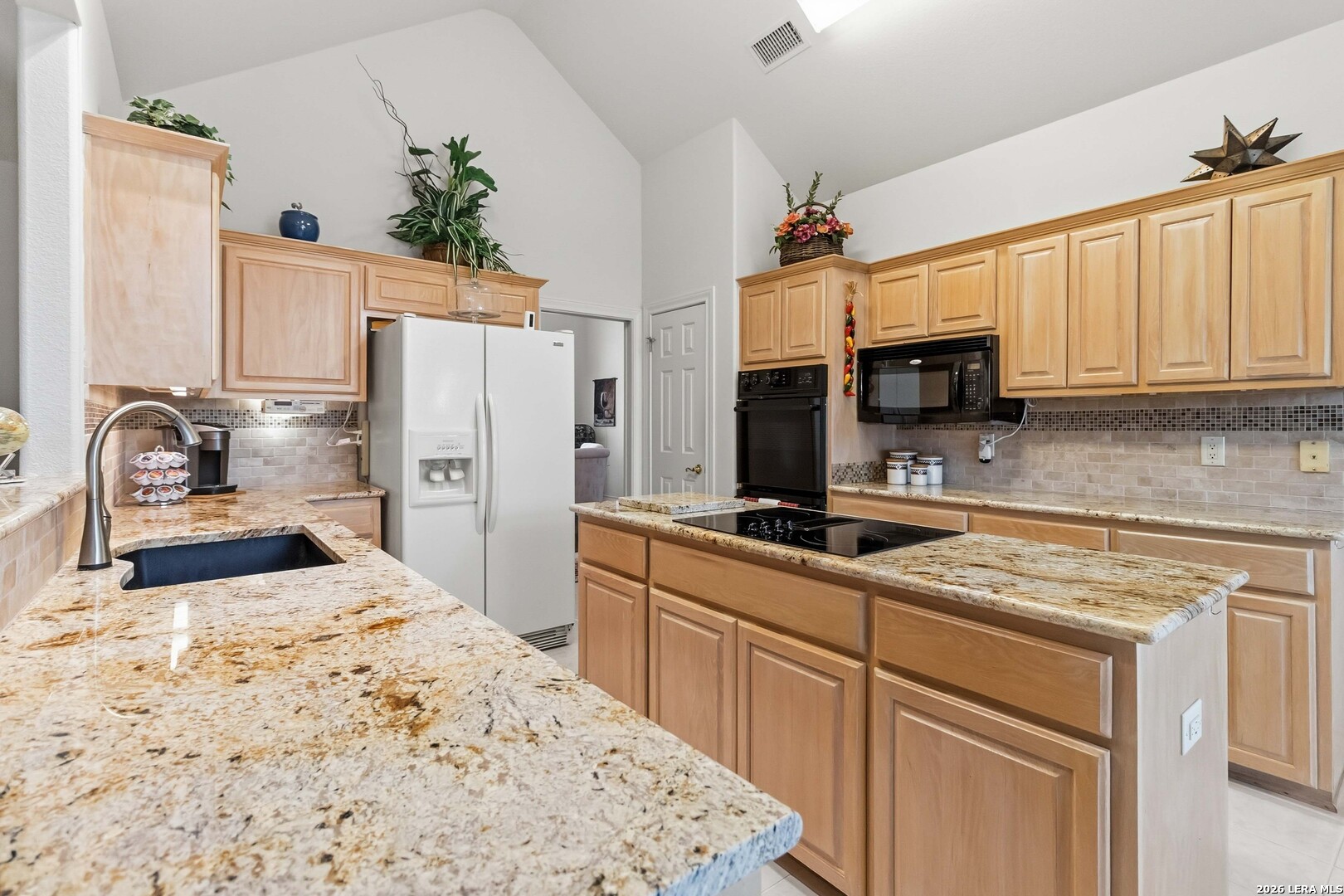 1427 Fawn Crk, San Antonio, TX 78248