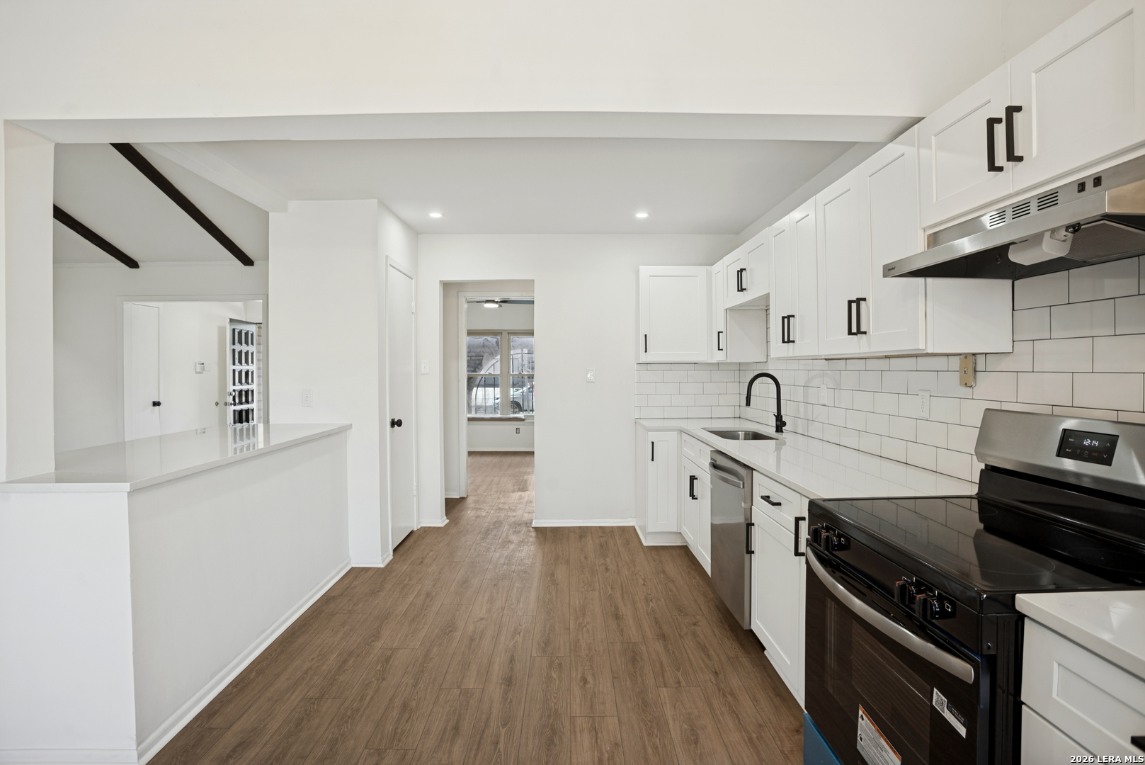 9114 Pitcairn, San Antonio, TX 78254