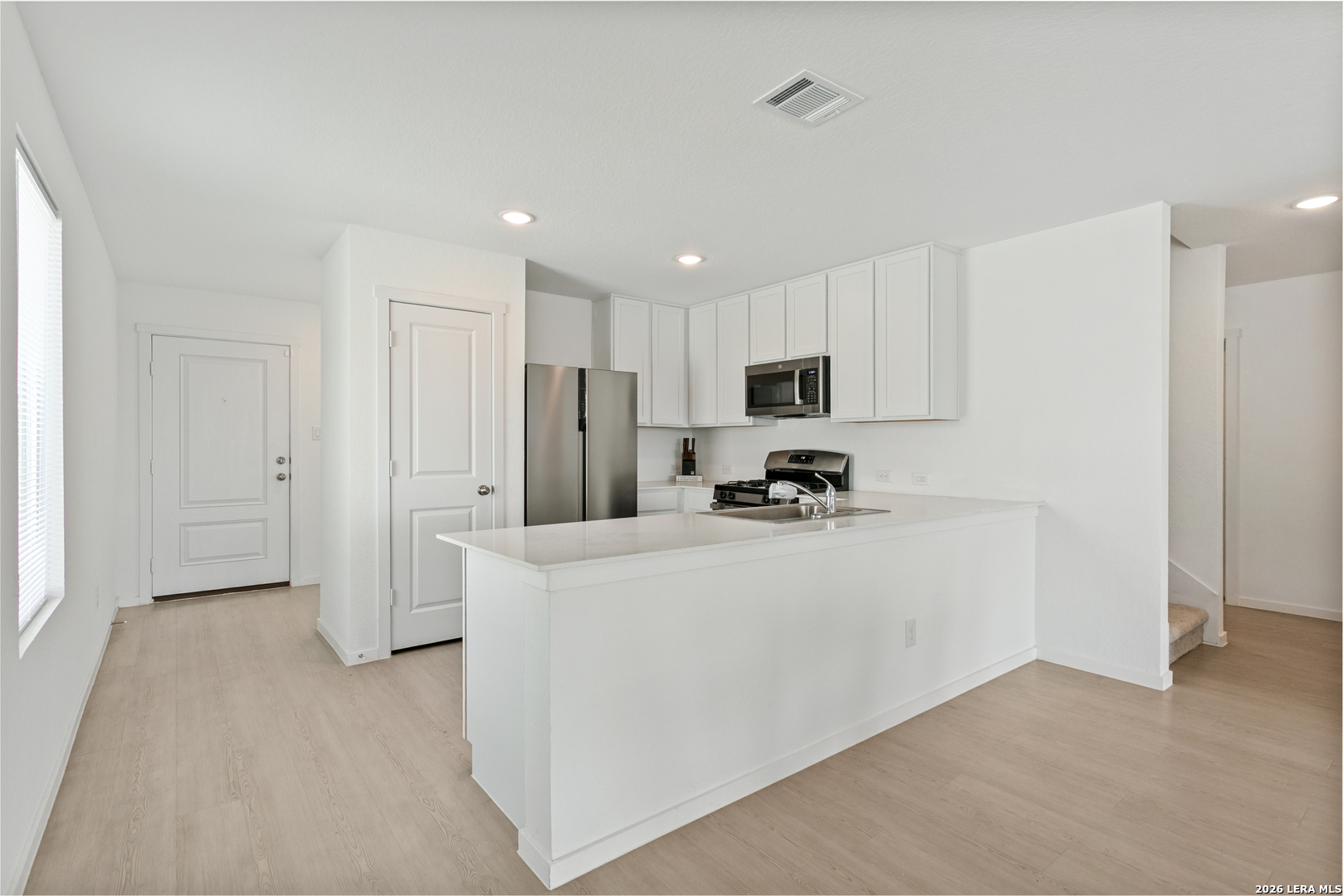 3801 GLADE CRK, San Antonio, TX 78245