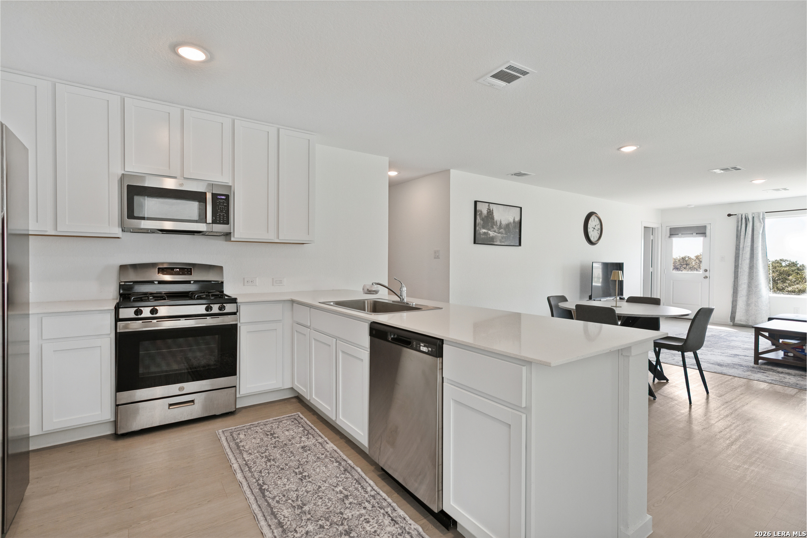 3801 GLADE CRK, San Antonio, TX 78245