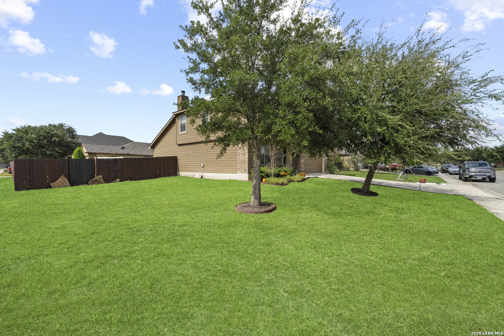 Photo 2 of Single family home for sale at 634 Kingbird Pl, New Braunfels, TX 78130 | MLS# 2027393 | Listing updated on 2026-10-31