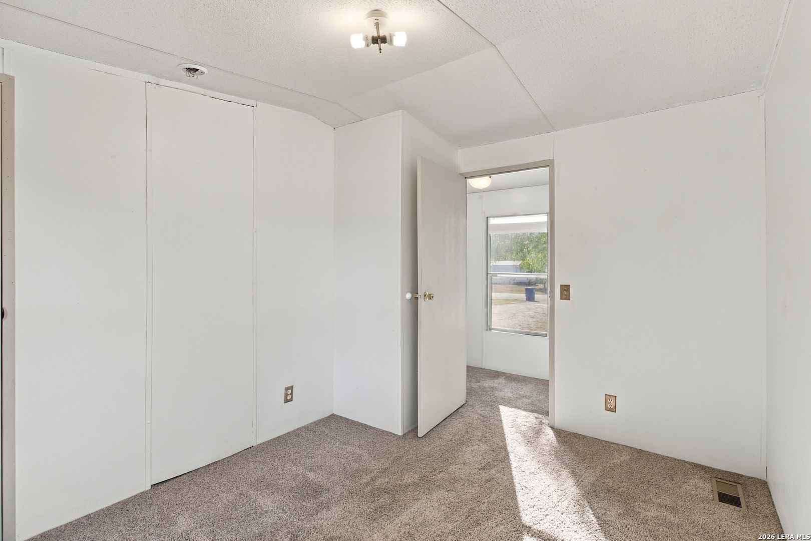 161 TONTO TRL, Seguin, TX 78155