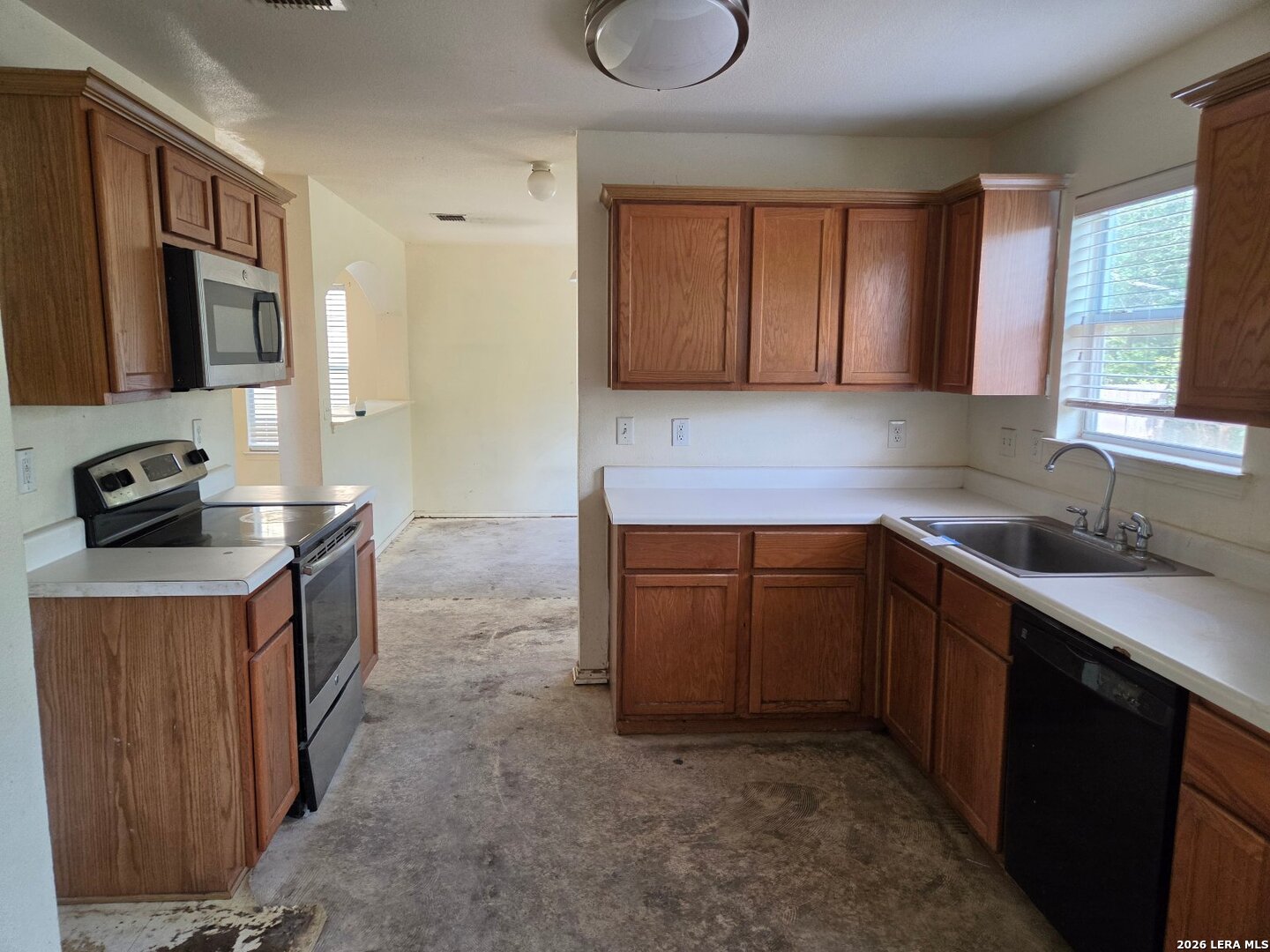 6842 Walnut Valley Dr, San Antonio, TX 78242