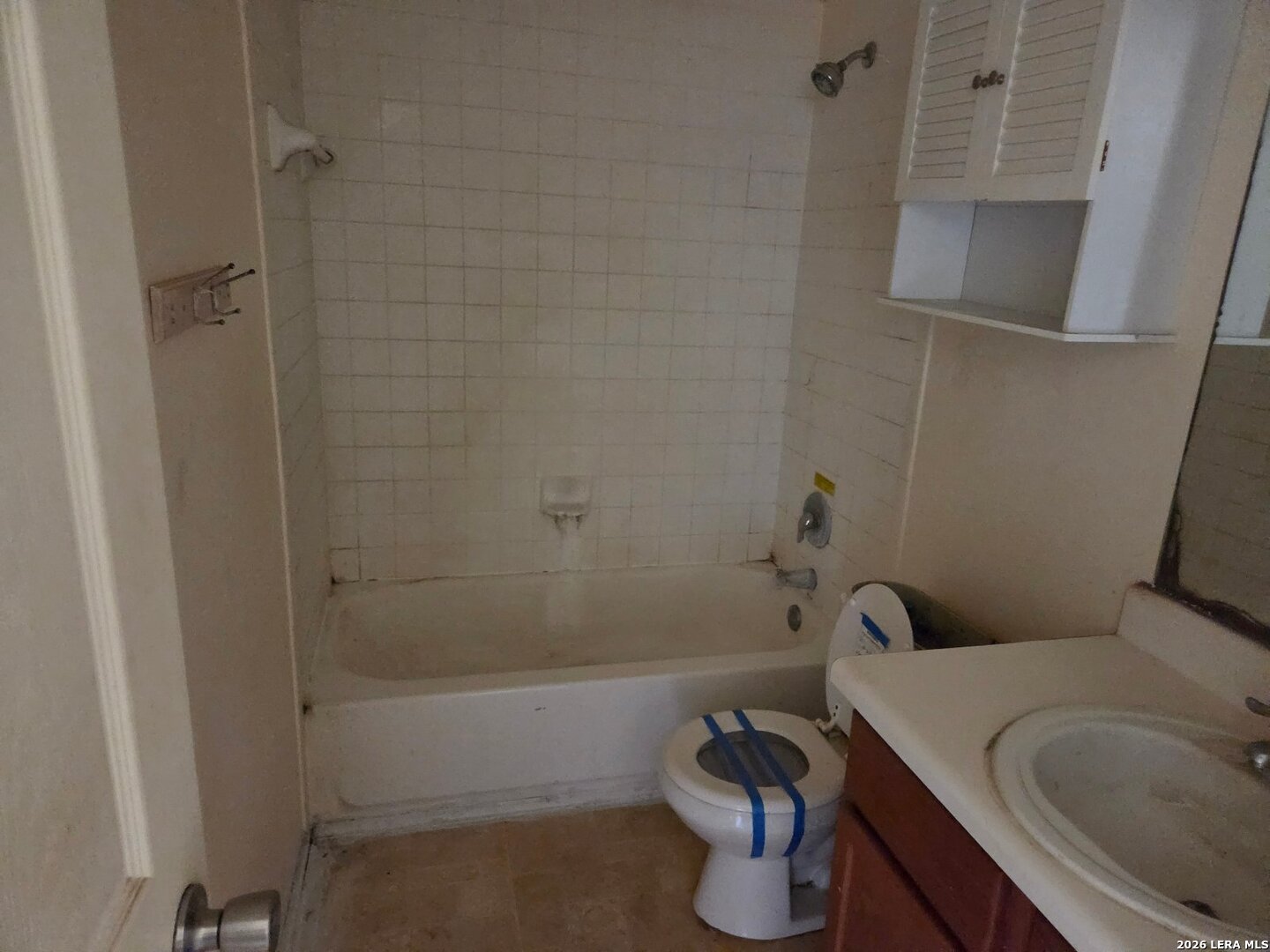 6842 Walnut Valley Dr, San Antonio, TX 78242