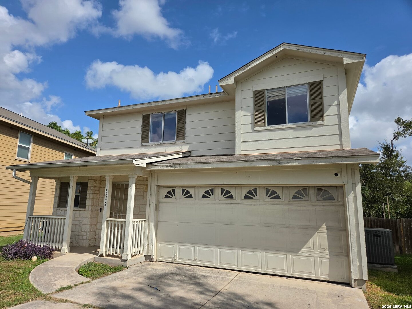 6842 Walnut Valley Dr, San Antonio, TX 78242