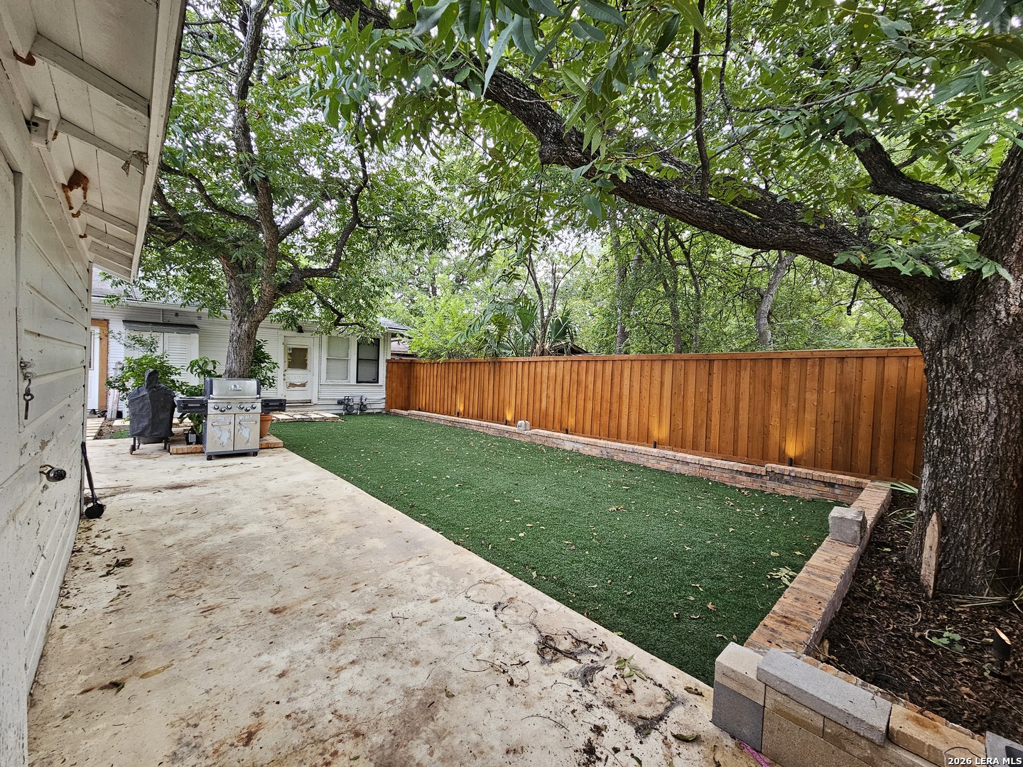 325 HAMMOND AVE, San Antonio, TX 78210