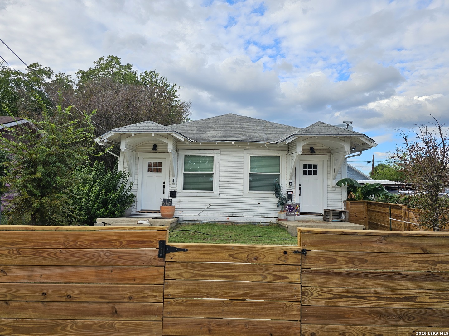 325 HAMMOND AVE, San Antonio, TX 78210