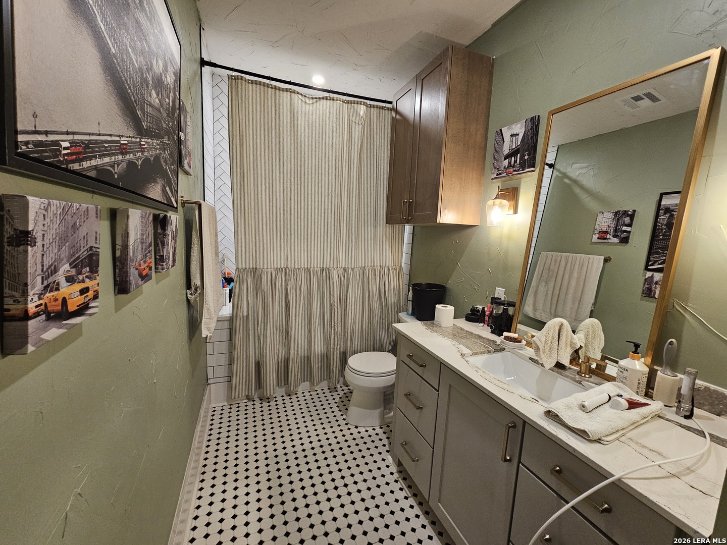 325 HAMMOND AVE, San Antonio, TX 78210