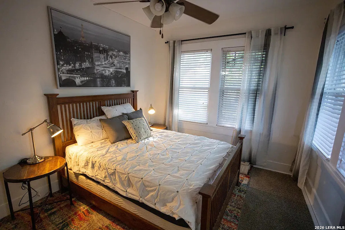 325 HAMMOND AVE, San Antonio, TX 78210