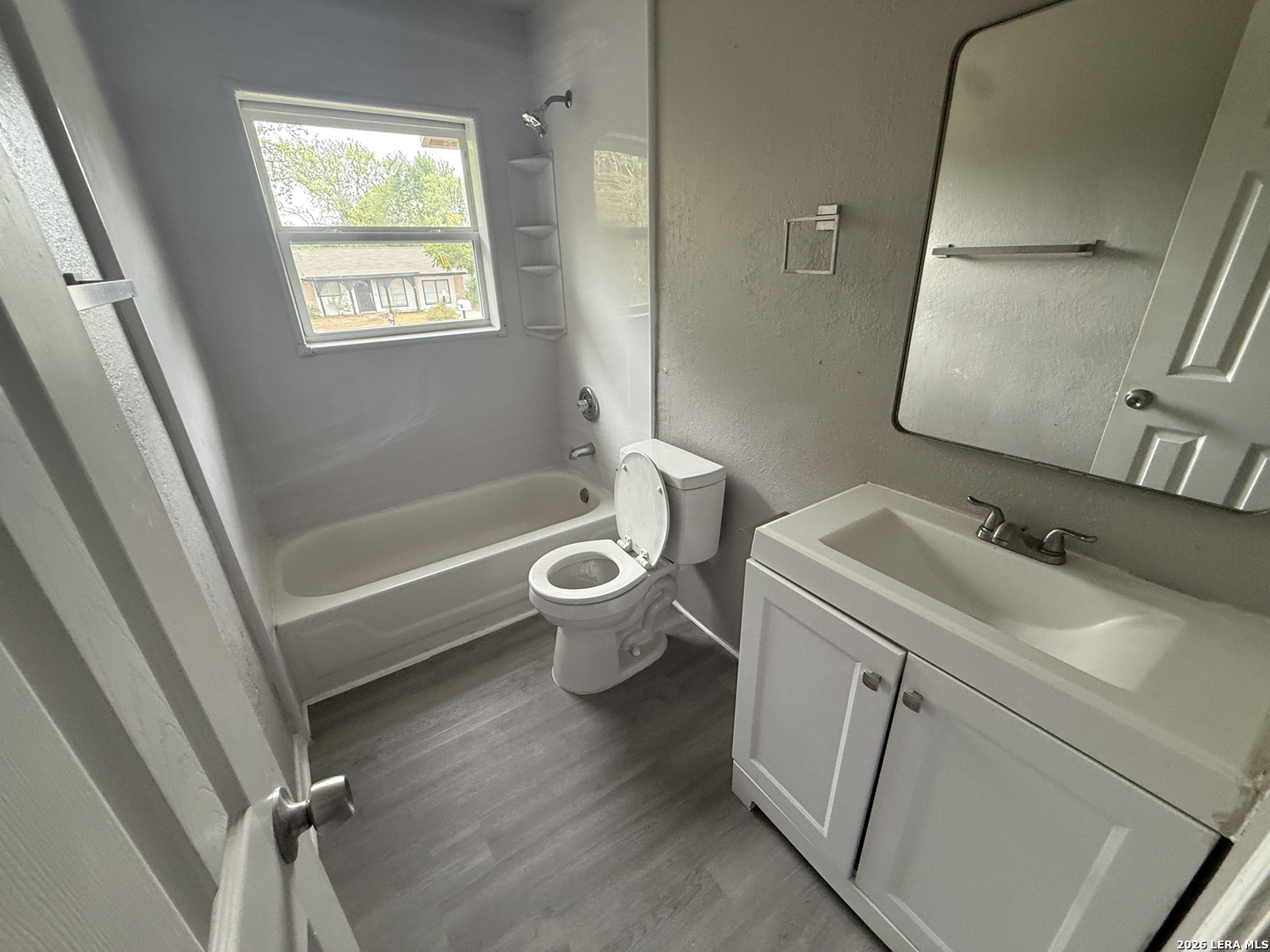 303 Avenue D, Converse, TX 78109