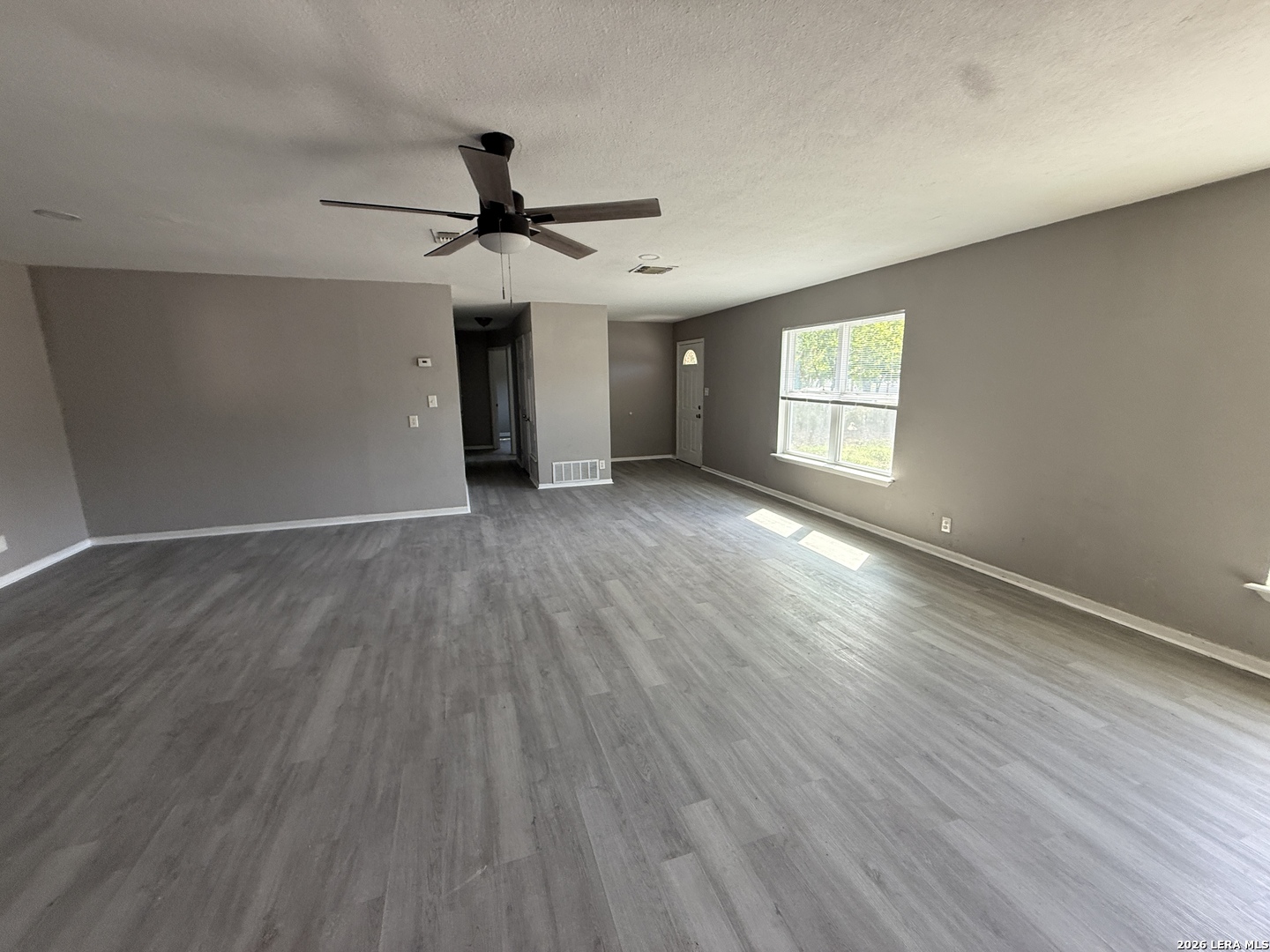 303 Avenue D, Converse, TX 78109