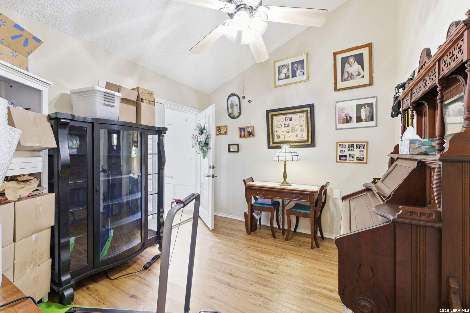 3817 Hunters Gln, Schertz, TX 78108