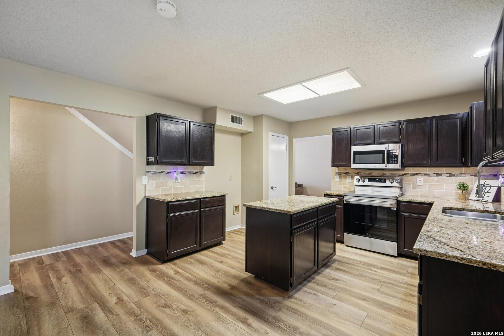 8019 VIKING TRL, San Antonio, TX 78250
