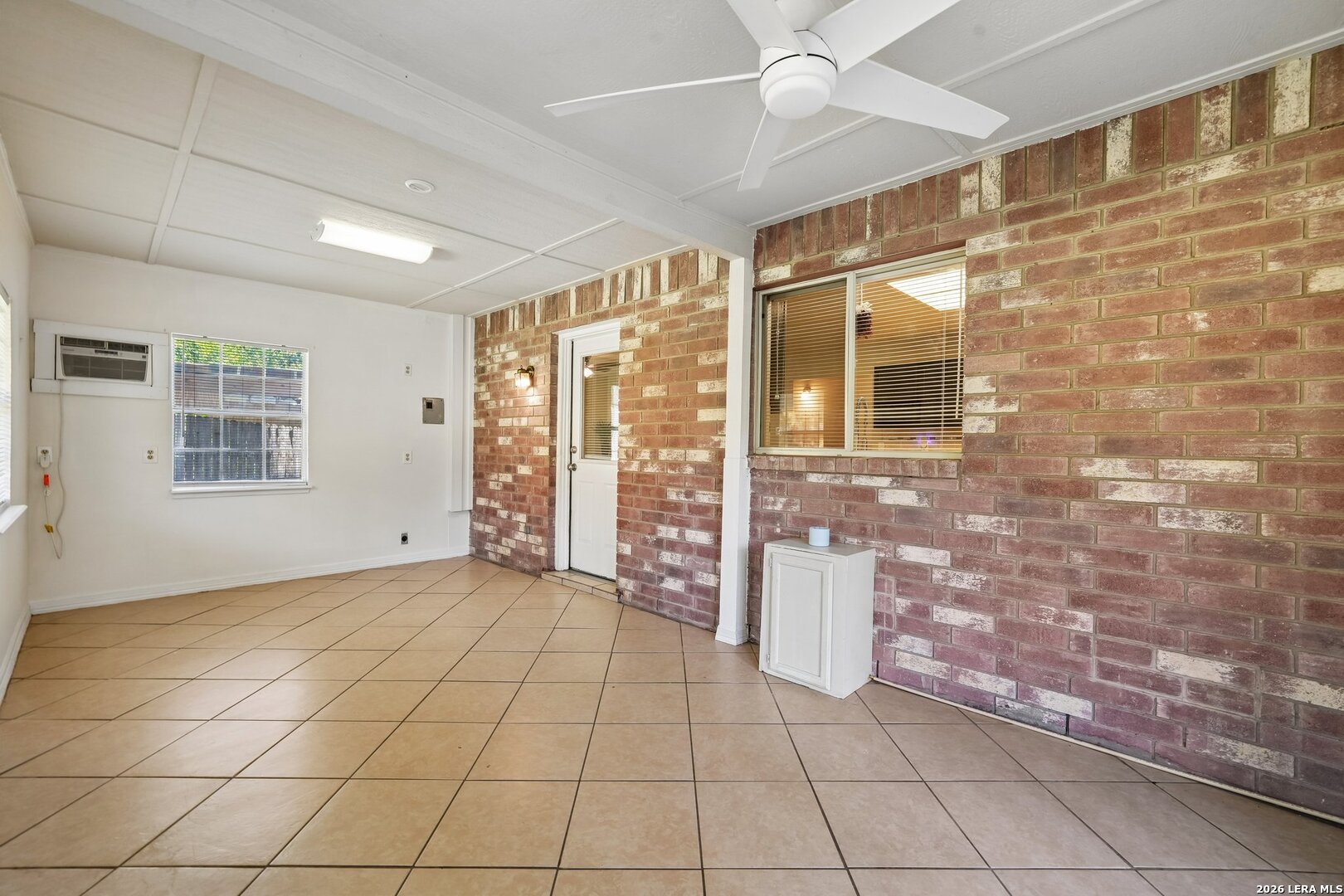 8019 VIKING TRL, San Antonio, TX 78250