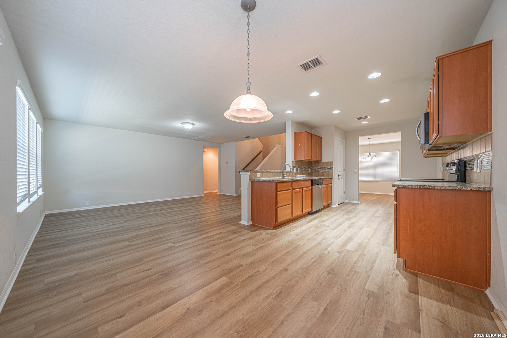 1332 Wagon Wheel, Schertz, TX 78154