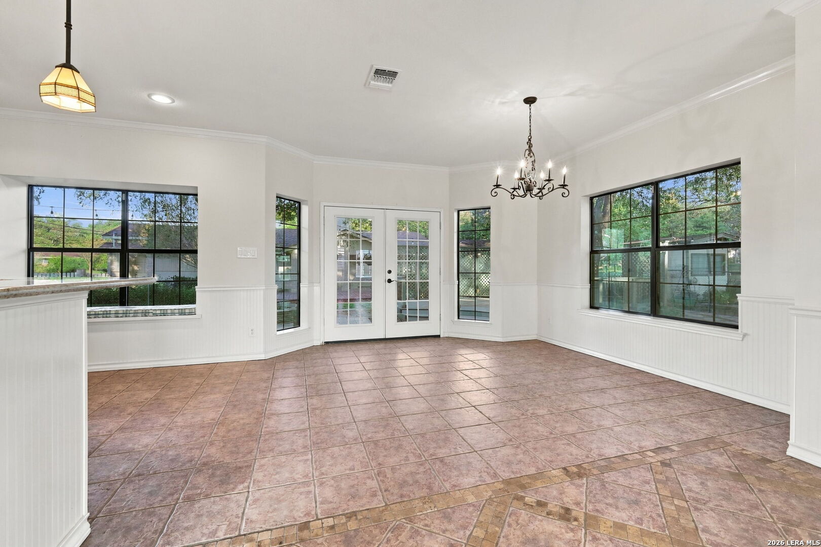 10815 Wedgewood Dr, San Antonio, TX 78230