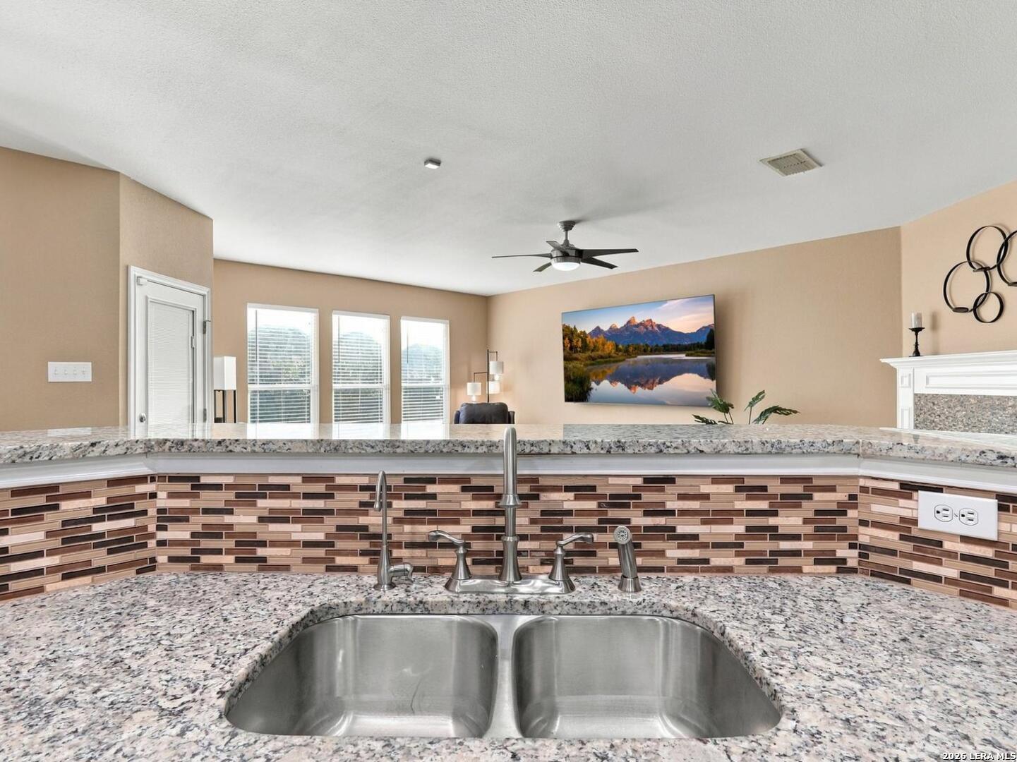 24111 Horse Prairie, San Antonio, TX 78261
