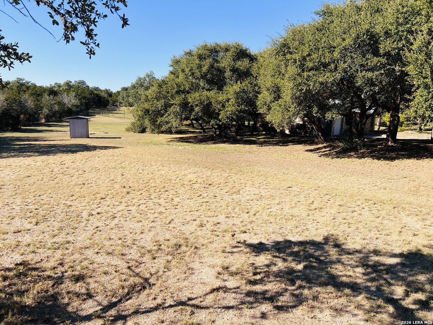 101 Diamond J Rd S, Pipe Creek, TX 78063