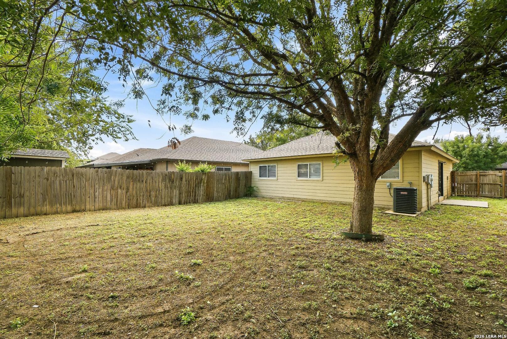 9871 Menard Cir, San Antonio, TX 78245