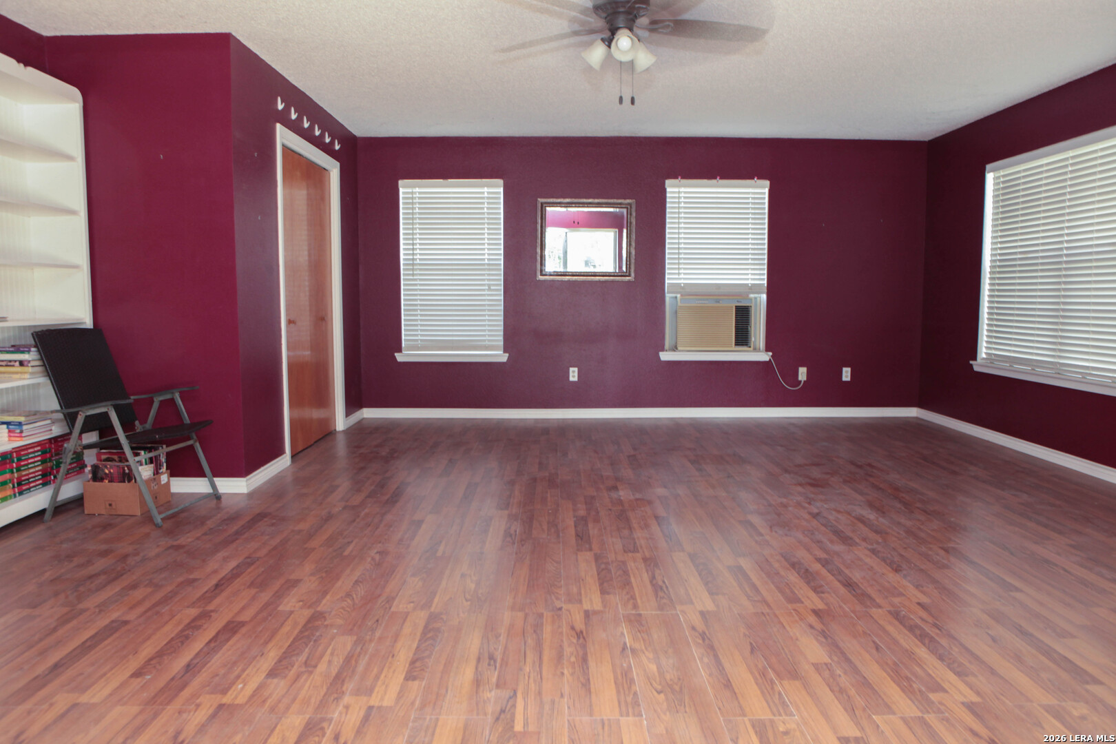420 High Meadow Dr., Pleasanton, TX 78064