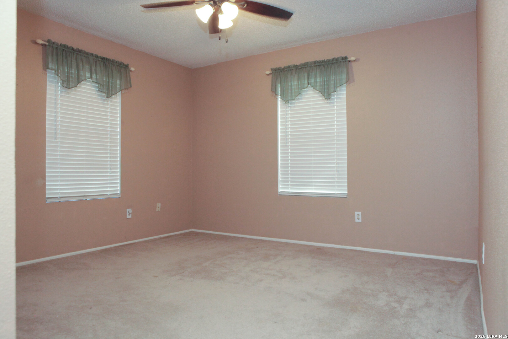 420 High Meadow Dr., Pleasanton, TX 78064