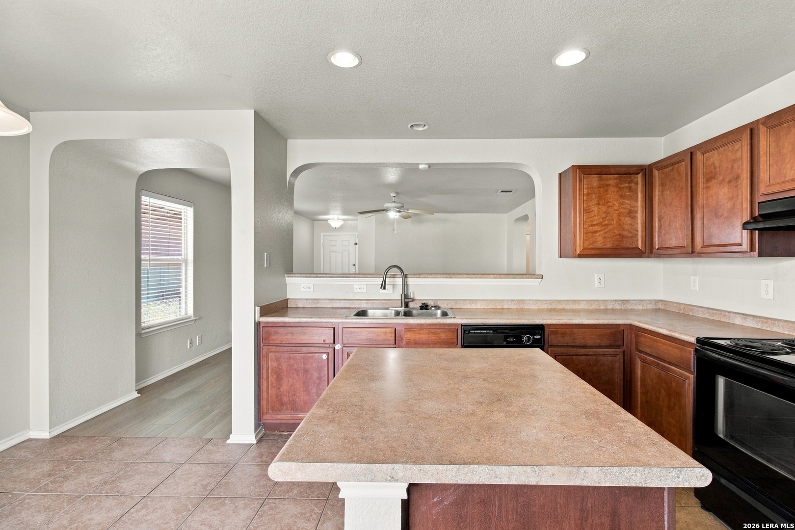 Photo 4 of Single family home for sale at 7722 Mesquite Farm, San Antonio, TX 78239 | MLS# 2010312 | Listing updated on 2026-10-23
