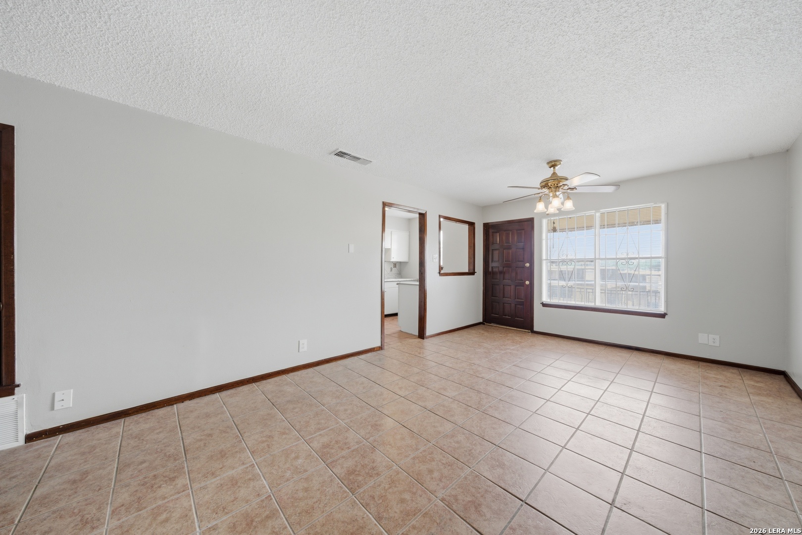 911 Vance Jackson, #204, San Antonio, TX 78201