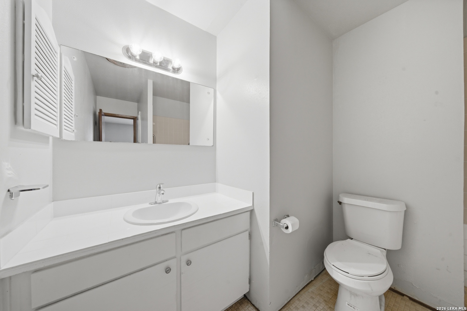 911 Vance Jackson, #204, San Antonio, TX 78201