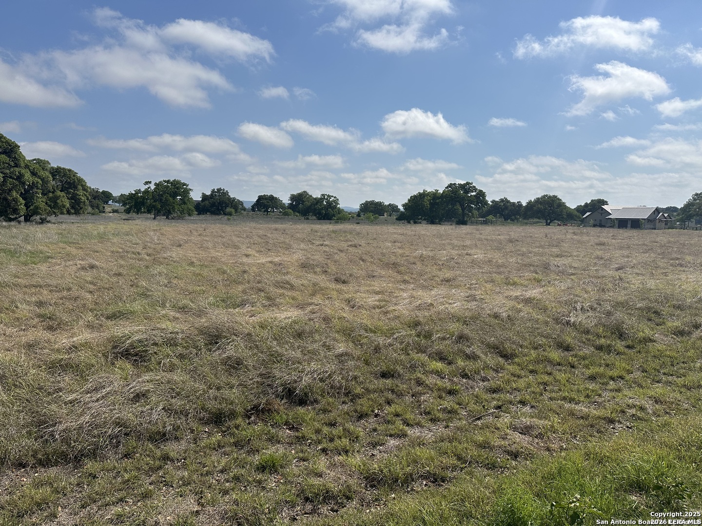 181 Salt Grass Trl, Bandera, TX 78003