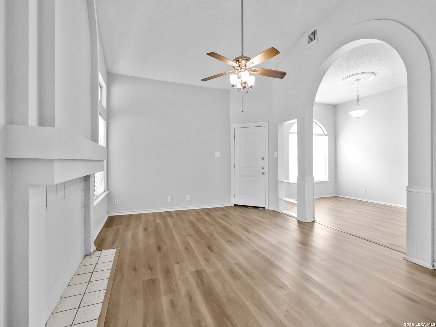 10215 BRAD FLD, San Antonio, TX 78245