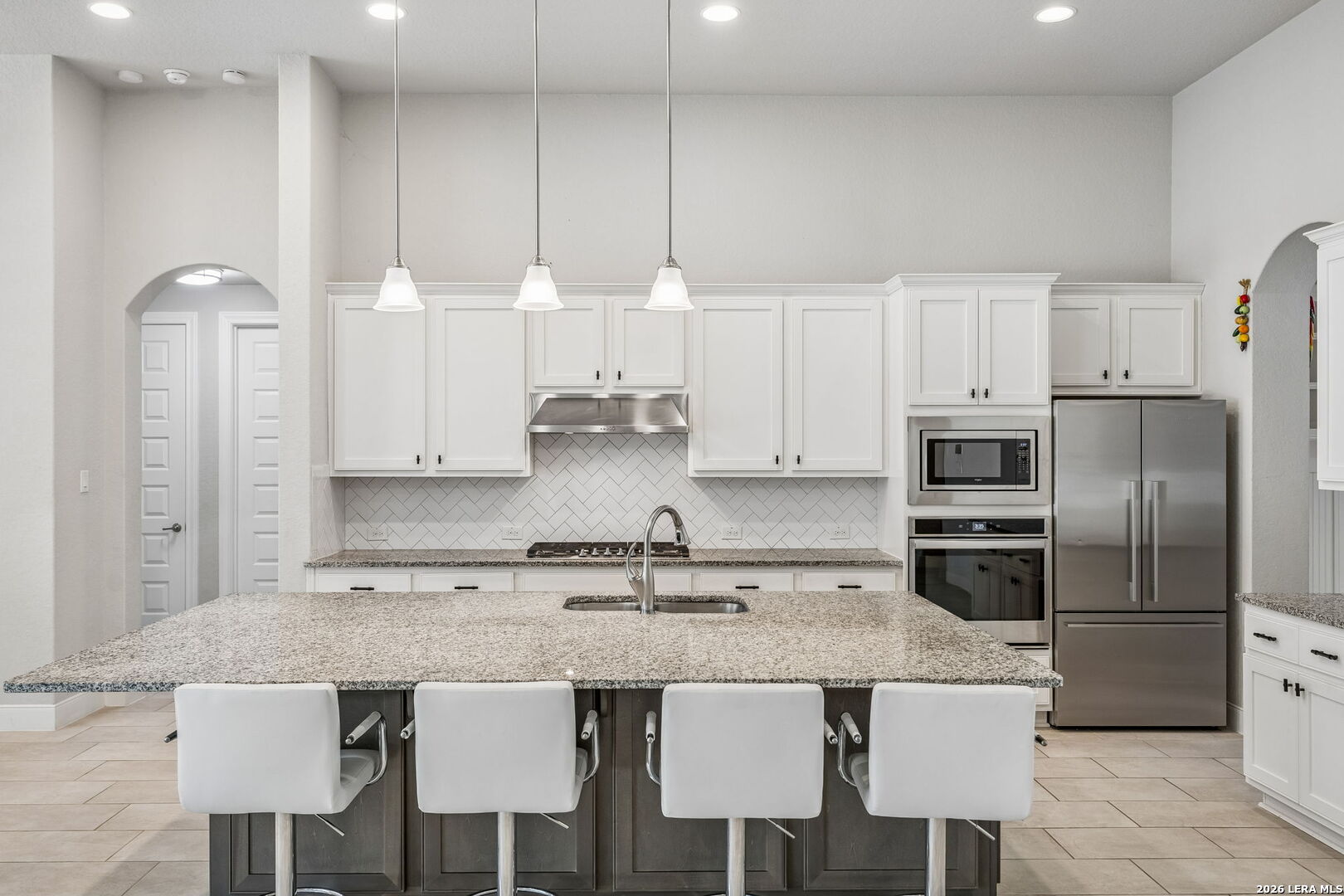 144 Leann Way, Castroville, TX 78009